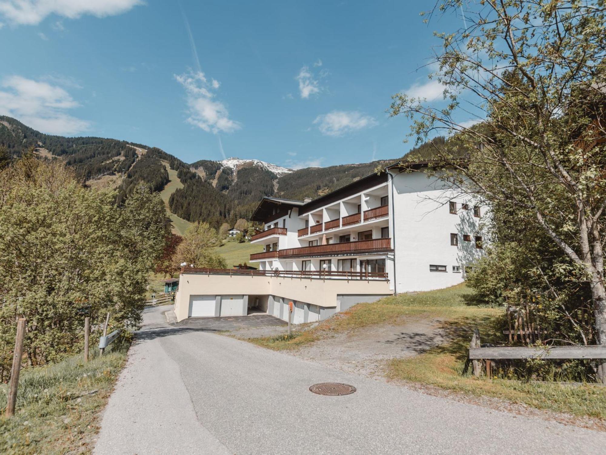 Apartment Holiday-1 By Interhome Zell am See Exterior foto